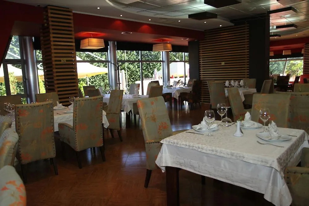 Hotel Class Vorë
