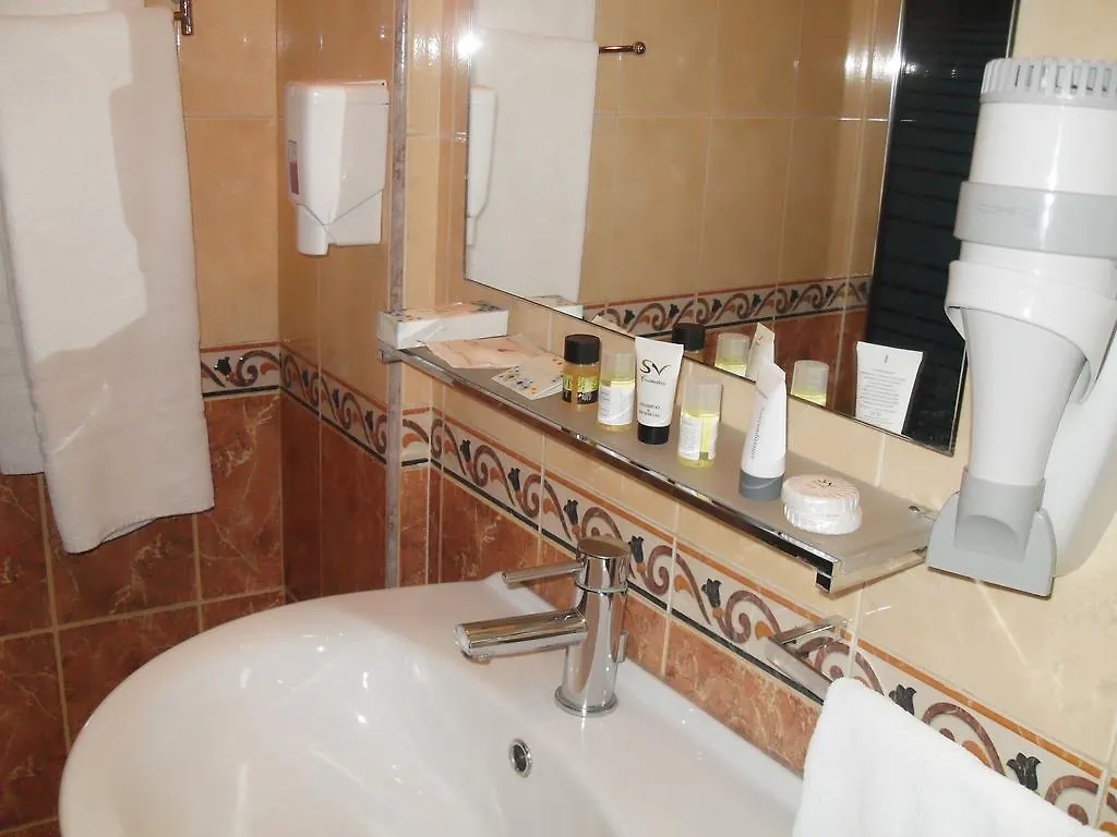 Hotel Class Vorë