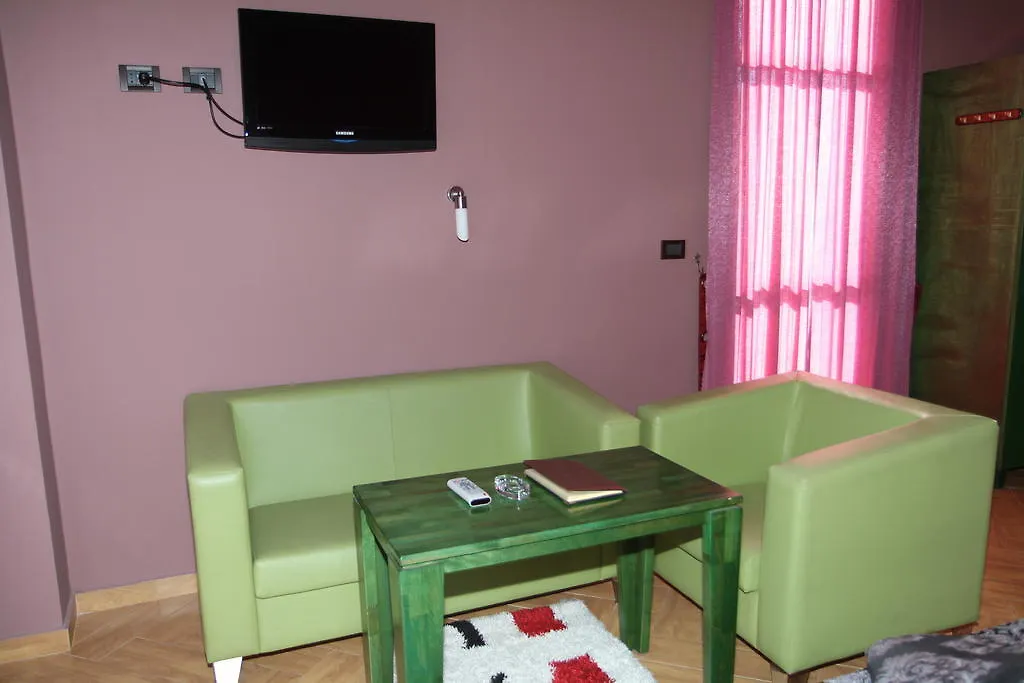 Hotel Class Vorë