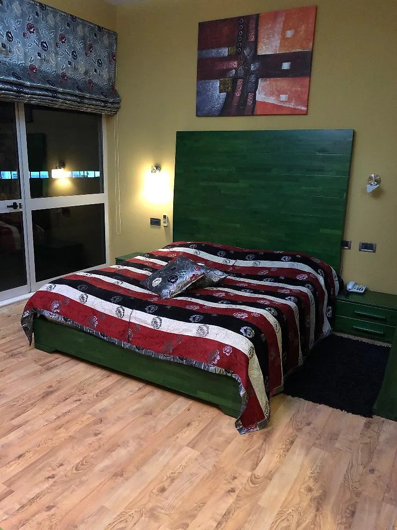 Hotel Class Vorë